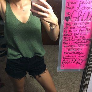 Olive green tank top 🌙